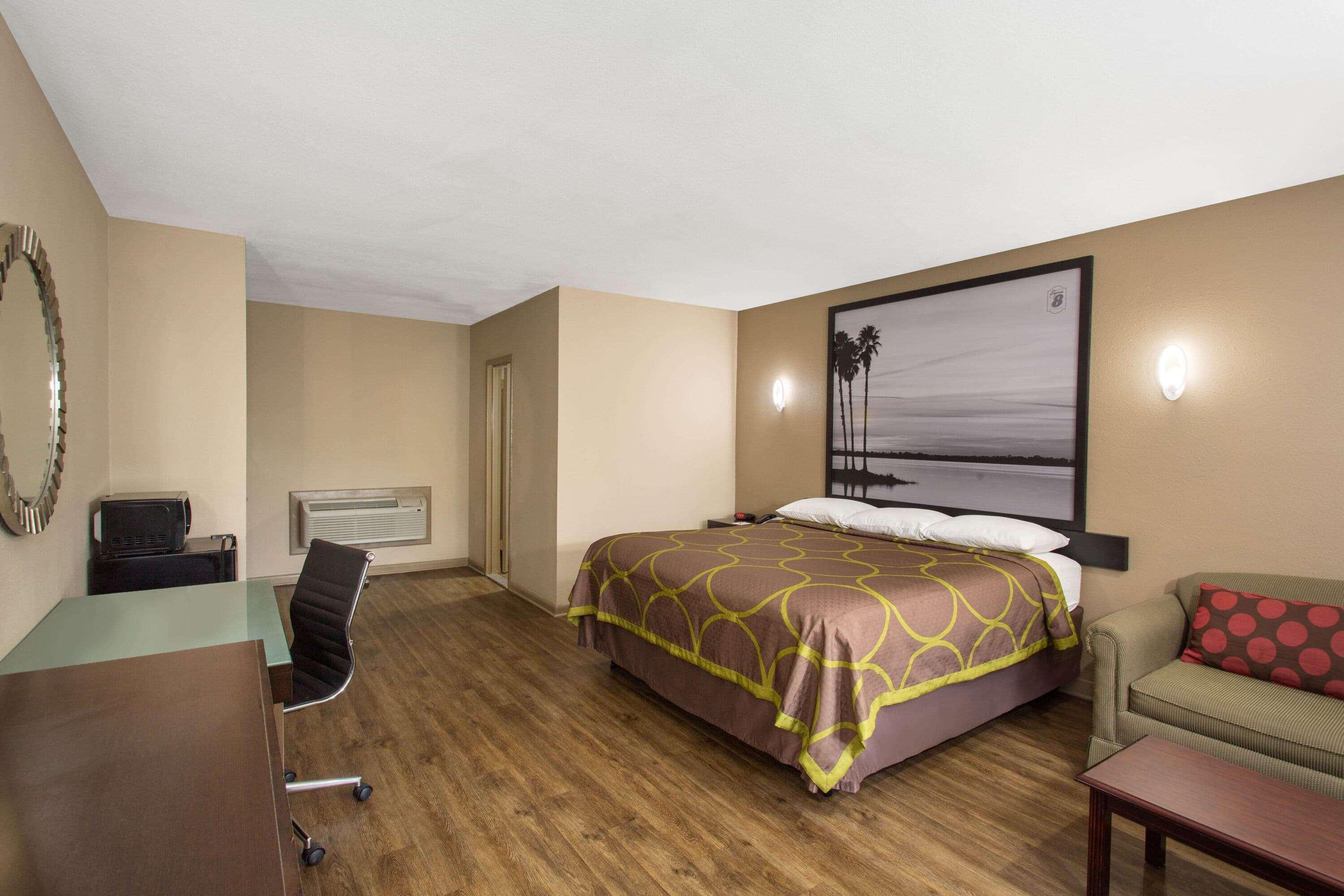 Super 8 By Wyndham Pensacola Nas Area Motel Beach Haven Kültér fotó